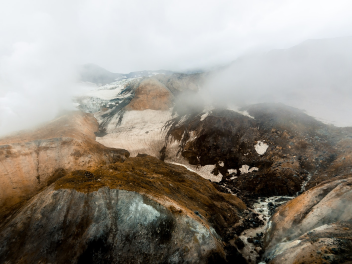 вид на песчаные холмы